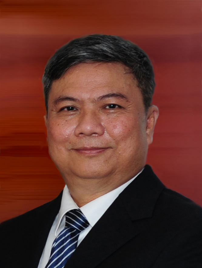 19罗秋平， 广西老年大学西画专业教师.jpg