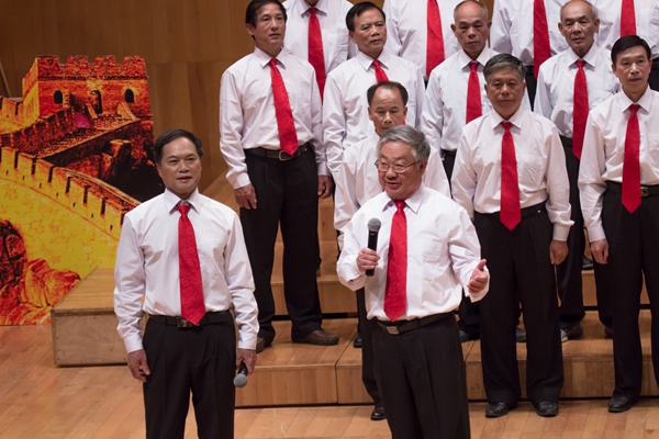 70-4-抗战歌曲联唱《河边对口曲》（2014男生基础班）.jpg
