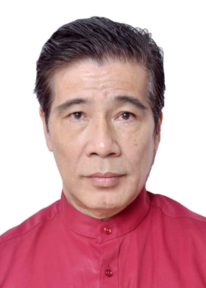 12仇文峰， 广西老年大学书法专业副教授.jpg