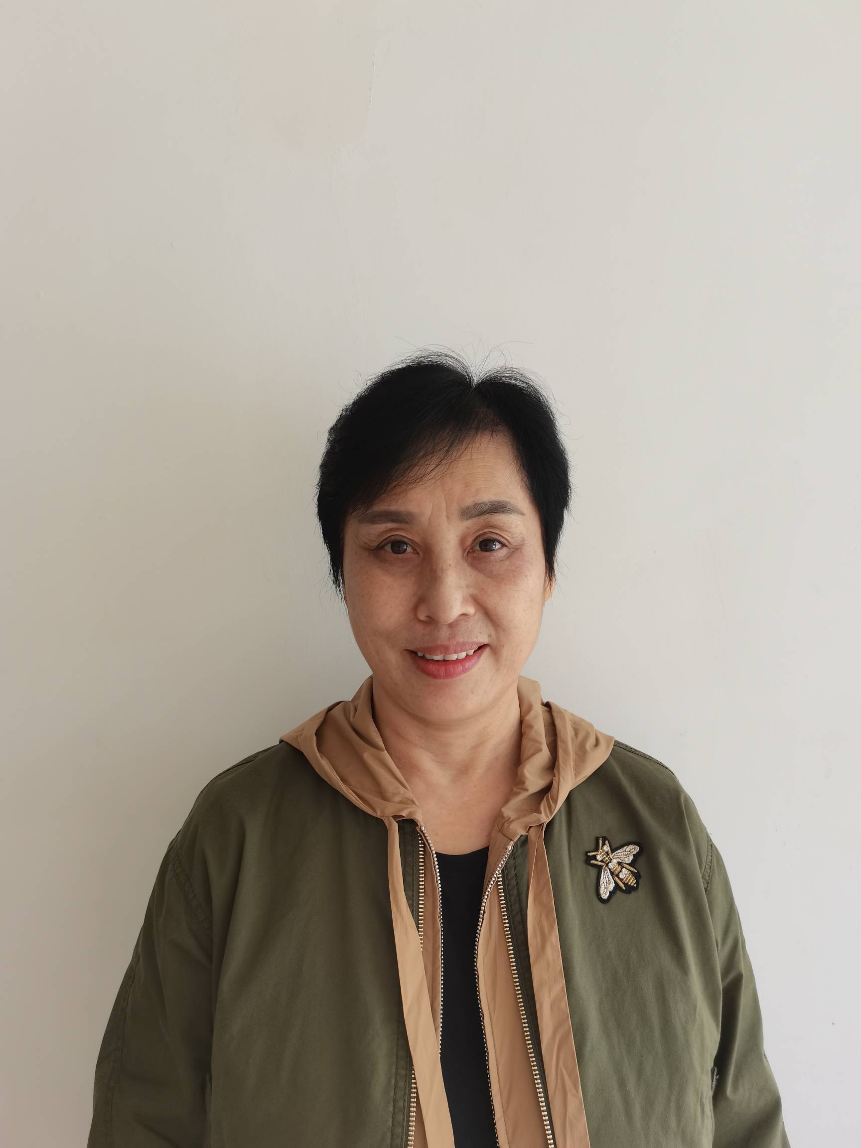 72覃秋琼， 广西老年大学声乐专业教师(1).jpg