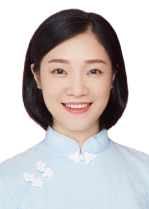 127韦梦怡， 广西老年大学瑜伽专业助教.jpg