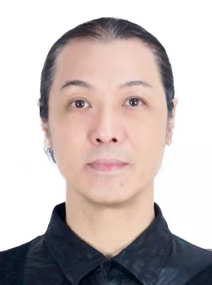 141秦克烈， 广西老年大学舞蹈专业教师.jpg